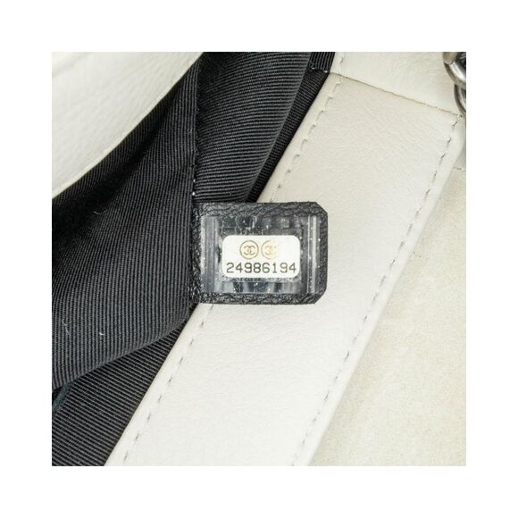 Pre Loved Chanel Quilted Leather Messenger Bag Women White - Picture 5 of 8